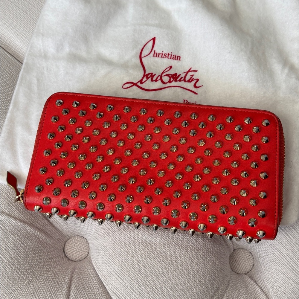 CHRISTIAN LOUBOUTIN Panettone wallet with spikes - Picture 3 of 16